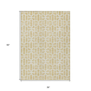 Homeroots 3' Artichoke Green And Ivory Geometric Washable Area Rug For Indoor And Outdoor Spaces 3' X 5' Polyester 594887
