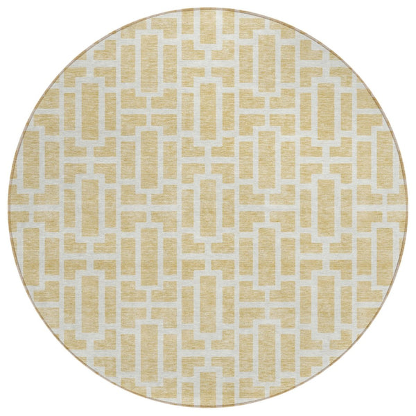 HomeRoots 5' Wheat and Ivory Geometric Area Rug – Stylish, Washable Design for Indoor and Outdoor Spaces 8' Round 594889