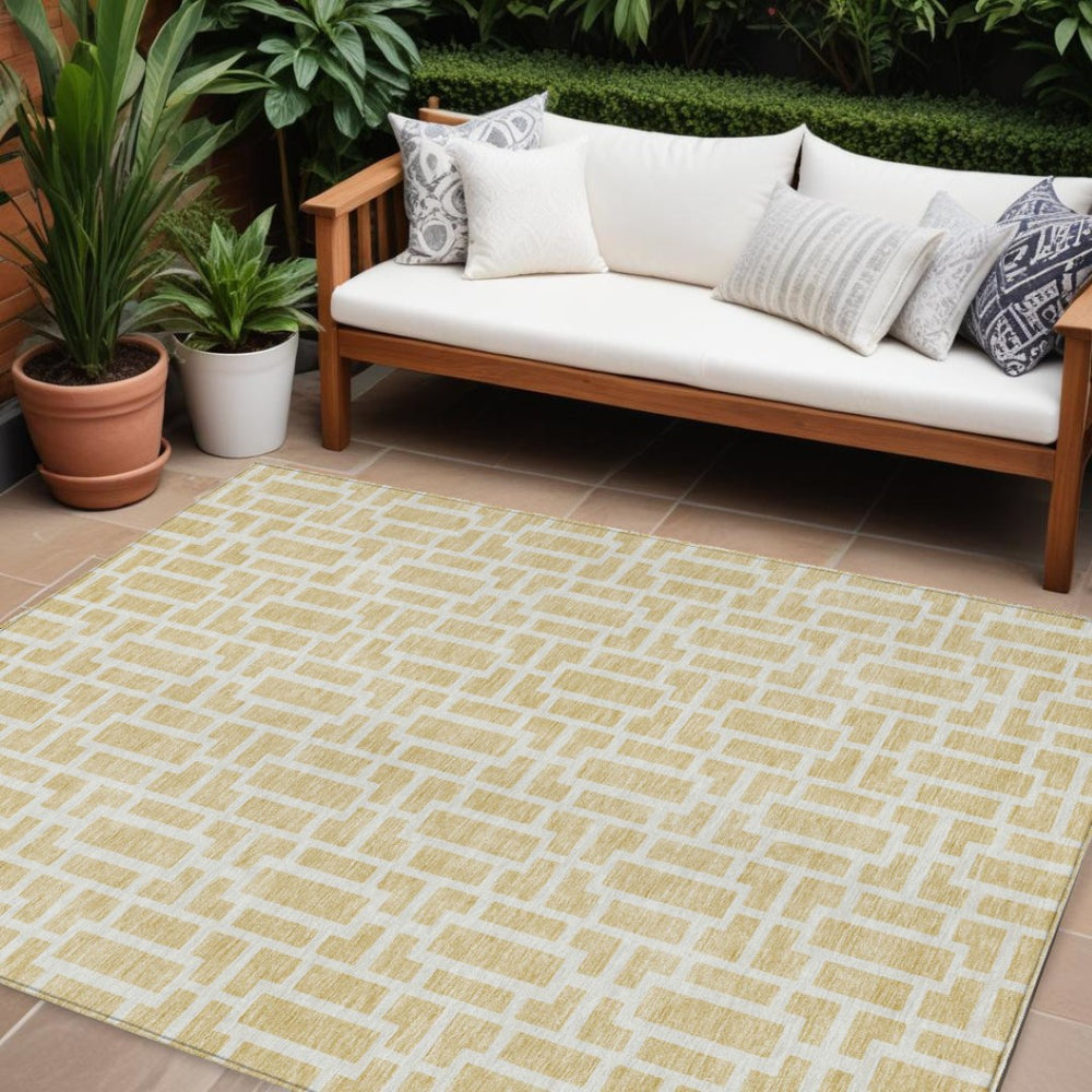 HomeRoots 9' X 12' Stylish Wheat and Ivory Geometric Area Rug – Durable, Washable for Indoor & Outdoor Use 594891