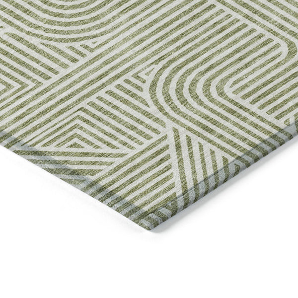 Homeroots 3' Artichoke Green And Ivory Abstract Washable Area Rug For Indoor And Outdoor Spaces, Durable Style 3' X 5' Polyester 594893