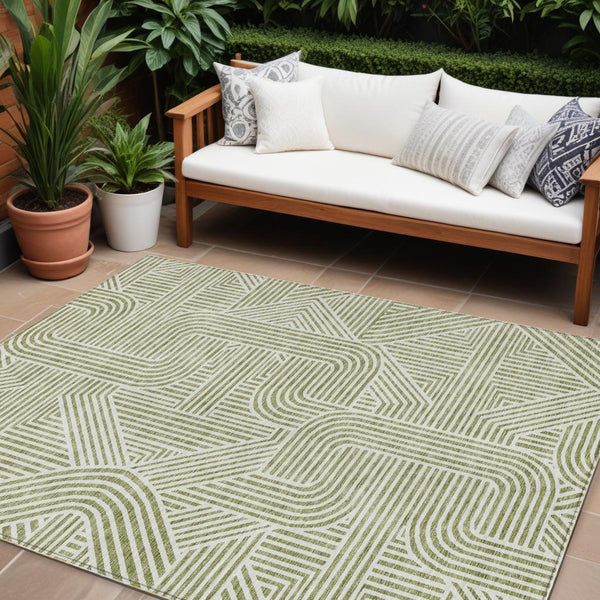 Homeroots 3' Artichoke Green And Ivory Abstract Washable Area Rug For Indoor And Outdoor Spaces, Durable Style 8' X 10' Polyester 594896