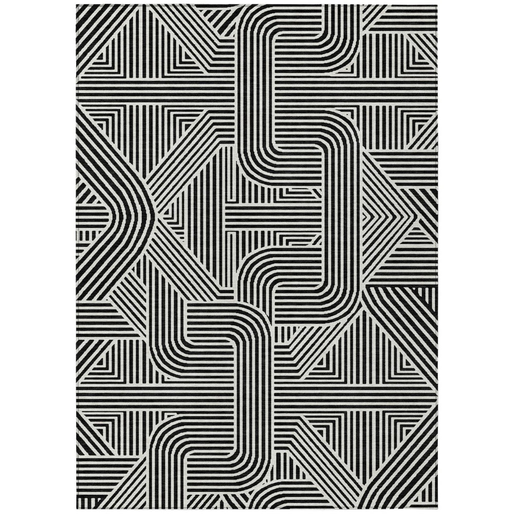 HomeRoots 5' Stylish Black and Ivory Abstract Area Rug - Washable, Durable for Indoor & Outdoor Spaces 5' X 8' 594906
