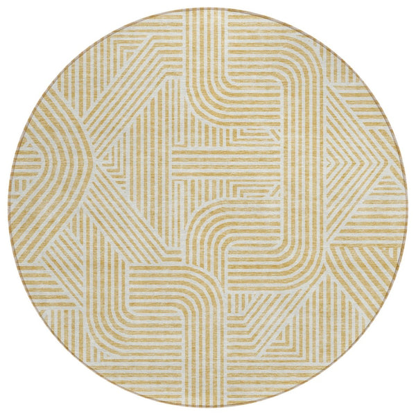 HomeRoots 5' Gold and Beige Abstract Area Rug - Stylish Durable Design for Indoor and Outdoor Spaces, Washable 8' Round 594931