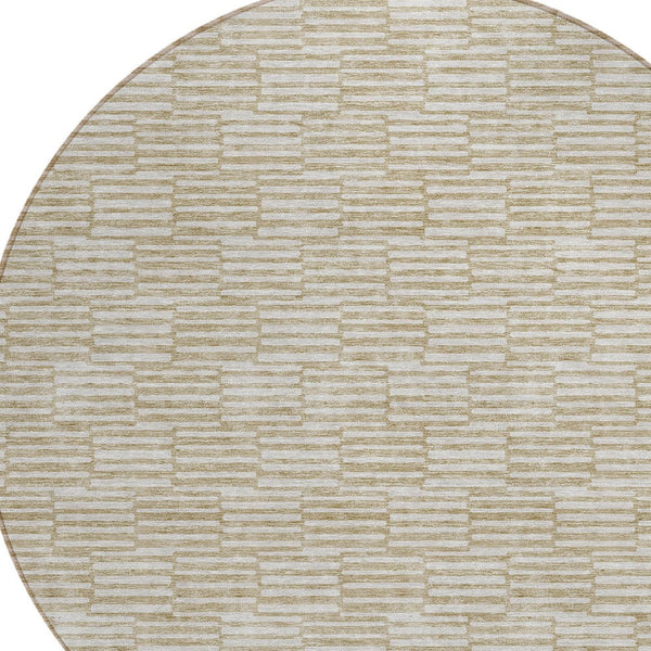 Homeroots 3' Stylish Beige And Ivory Geometric Washable Area Rug For Indoor And Outdoor Spaces, Durable Design 8' Round Polyester 594973