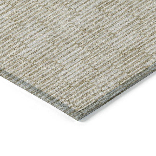 HomeRoots 5' Beige and Ivory Geometric Indoor Outdoor Rug - Washable, Durable, and Stylish for Any Space 8' X 10' 594974