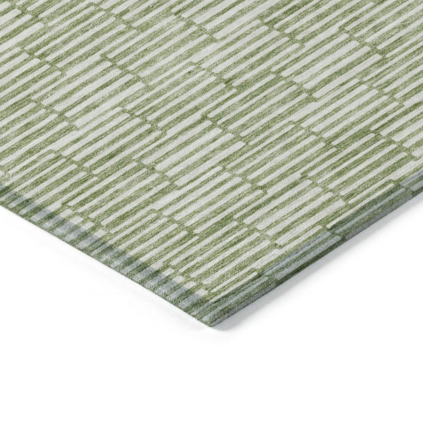 HomeRoots 5' Geometric Green and Ivory Washable Area Rug for Indoor and Outdoor Style and Durability 5' X 8' 594990