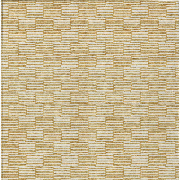 HomeRoots 5' Gold and Beige Geometric Indoor Outdoor Area Rug - Durable, Washable, Modern Style for Any Space 8' X 10' 594998