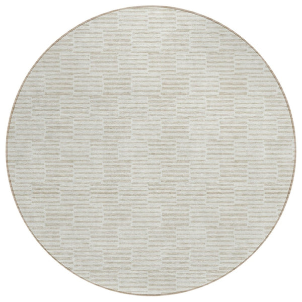 HomeRoots 5' Geometric Ivory and Beige Area Rug – Stylish, Washable, Durable for Indoor and Outdoor Spaces 8' Round 595009