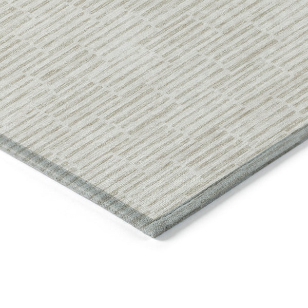 Homeroots 3' Stylish Beige And Ivory Geometric Washable Area Rug For Indoor And Outdoor Spaces, Durable Design 10' X 14' Polyester 595012