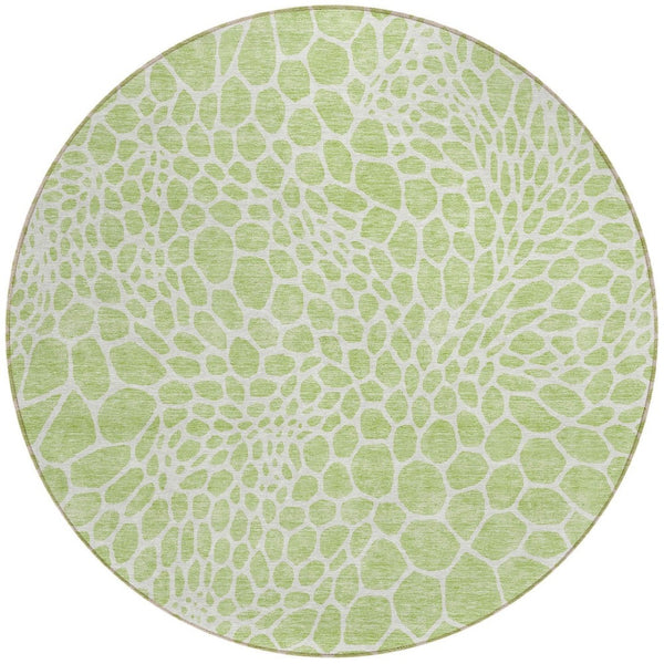 Homeroots 3' Artichoke Green Geometric Indoor Outdoor Area Rug - Stylish, Washable, Durable, And Versatile 8' Round Polyester 595045