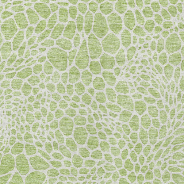 Homeroots 3' Artichoke Green Geometric Indoor Outdoor Area Rug - Stylish, Washable, Durable, And Versatile 8' X 10' Polyester 595046