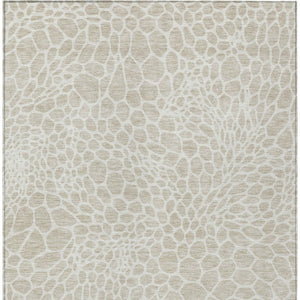 Homeroots 3' Artichoke Green Geometric Indoor Outdoor Area Rug - Stylish, Washable, Durable, And Versatile 3' X 5' Polyester 595049