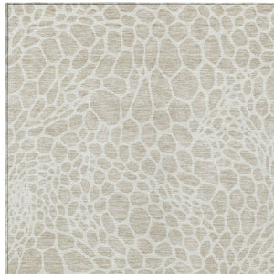 Homeroots 3' Artichoke Green Geometric Indoor Outdoor Area Rug - Stylish, Washable, Durable, And Versatile 8' X 10' Polyester 595052