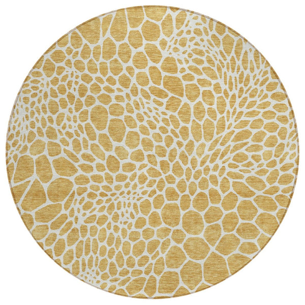 HomeRoots 5' Gold and Ivory Geometric Area Rug - Durable, Washable Design for Indoor and Outdoor Spaces 8' Round 595069