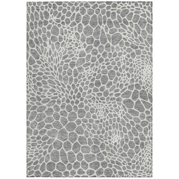 Homeroots 3' Artichoke Green Geometric Indoor Outdoor Area Rug - Stylish, Washable, Durable, And Versatile 3' X 5' Polyester 595073