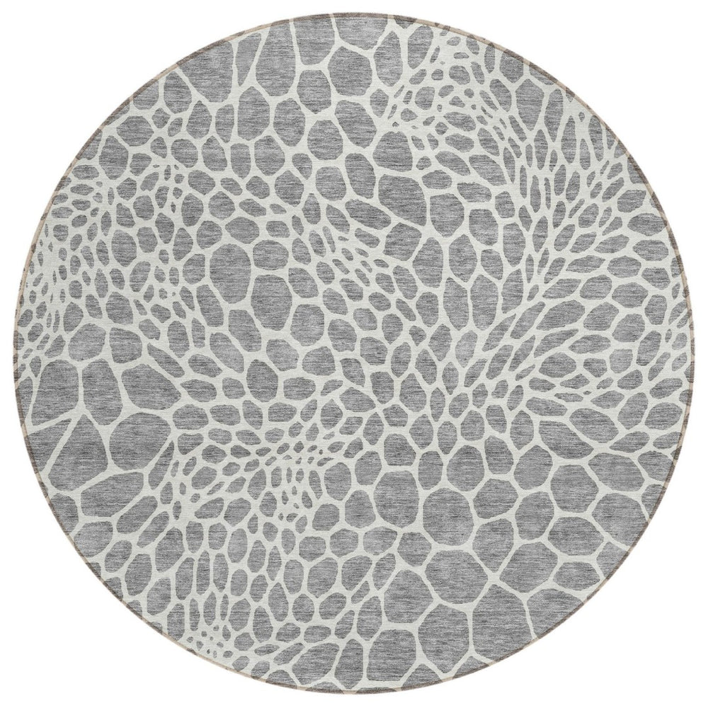 HomeRoots 5' Stylish Gray and Ivory Geometric Washable Area Rug for Indoor and Outdoor Versatility and Durability 8' Round 595075