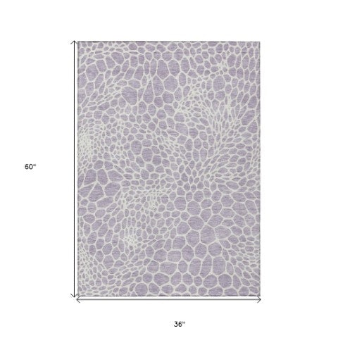 Homeroots 3' Artichoke Green Geometric Indoor Outdoor Area Rug - Stylish, Washable, Durable, And Versatile 3' X 5' Polyester 595085