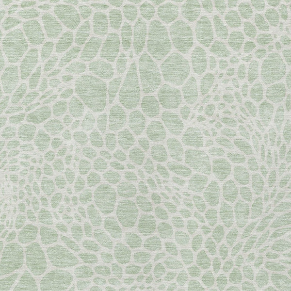 Homeroots 3' Artichoke Green Geometric Indoor Outdoor Area Rug - Stylish, Washable, Durable, And Versatile 8' X 10' Polyester 595094
