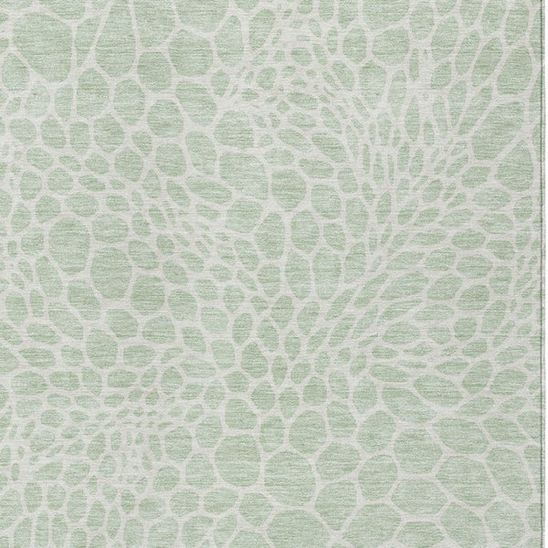 Homeroots 3' Artichoke Green Geometric Indoor Outdoor Area Rug - Stylish, Washable, Durable, And Versatile 9' X 12' Polyester 595095