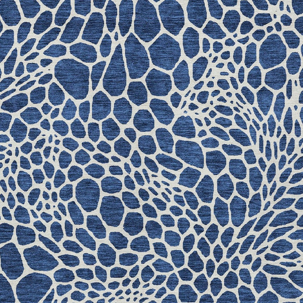 Homeroots 3' Artichoke Green Geometric Indoor Outdoor Area Rug - Stylish, Washable, Durable, And Versatile 3' X 5' Polyester 595097