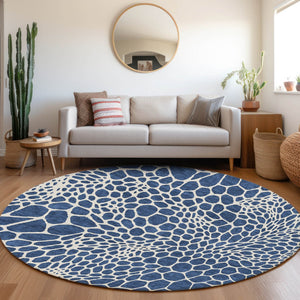 Homeroots 3' Artichoke Green Geometric Indoor Outdoor Area Rug - Stylish, Washable, Durable, And Versatile 8' Round Polyester 595099