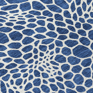 Homeroots 3' Artichoke Green Geometric Indoor Outdoor Area Rug - Stylish, Washable, Durable, And Versatile 9' X 12' Polyester 595101