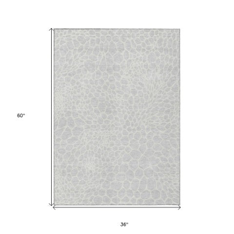 Homeroots 3' Artichoke Green Geometric Indoor Outdoor Area Rug - Stylish, Washable, Durable, And Versatile 3' X 5' Polyester 595115