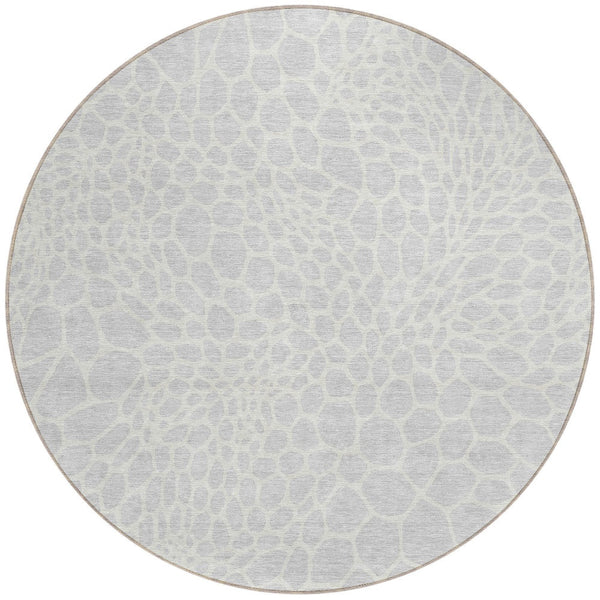 Homeroots 3' Artichoke Green Geometric Indoor Outdoor Area Rug - Stylish, Washable, Durable, And Versatile 8' Round Polyester 595117