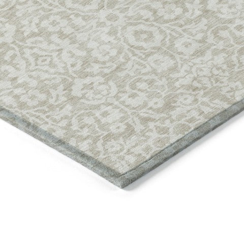 Homeroots 3' Beige And Ivory Damask Washable Indoor Outdoor Area Rug - Stylish, Durable, And Easy To Clean 5' X 8' Polyester 595122