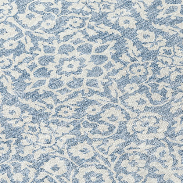 Homeroots 3' Beige And Ivory Damask Washable Indoor Outdoor Area Rug - Stylish, Durable, And Easy To Clean 8' Round Polyester 595135