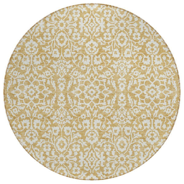HomeRoots 5' Gold and Beige Damask Area Rug - Timeless Elegance for Indoor and Outdoor Spaces, Machine Washable 8' Round 595147