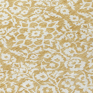 Homeroots 3' Beige And Ivory Damask Washable Indoor Outdoor Area Rug - Stylish, Durable, And Easy To Clean 8' Round Polyester 595147