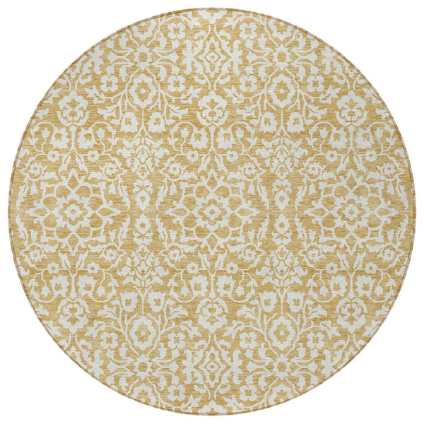 Homeroots 3' Beige And Ivory Damask Washable Indoor Outdoor Area Rug - Stylish, Durable, And Easy To Clean 8' Round Polyester 595147