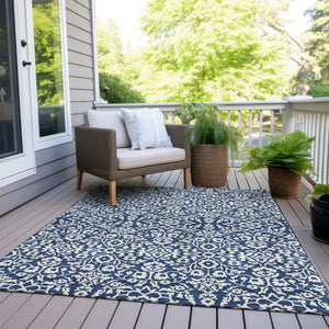 Homeroots 3' Beige And Ivory Damask Washable Indoor Outdoor Area Rug - Stylish, Durable, And Easy To Clean 3' X 5' Polyester 595169