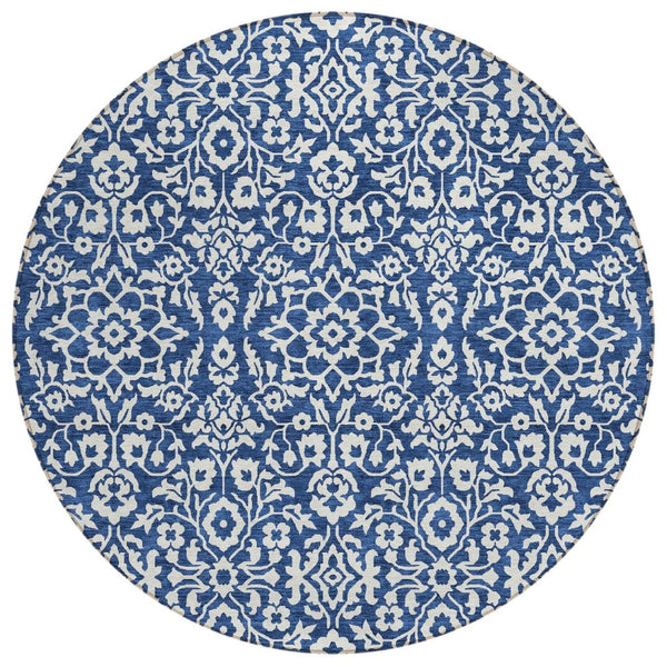 HomeRoots 5' Navy Blue and Ivory Damask Area Rug - Stylish, Washable Design for Indoor and Outdoor Elegance 8' Round 595171