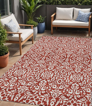 Homeroots 3' Beige And Ivory Damask Washable Indoor Outdoor Area Rug - Stylish, Durable, And Easy To Clean 5' X 8' Polyester 595188