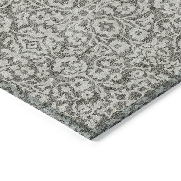 Homeroots 3' Beige And Ivory Damask Washable Indoor Outdoor Area Rug - Stylish, Durable, And Easy To Clean 9' X 12' Polyester 595203