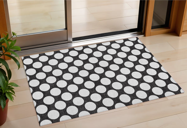Homeroots 3' Black And Ivory Polka Dot Washable Area Rug For Home, Patio, Porch, And High Traffic Spaces 3' X 5' Polyester 595205