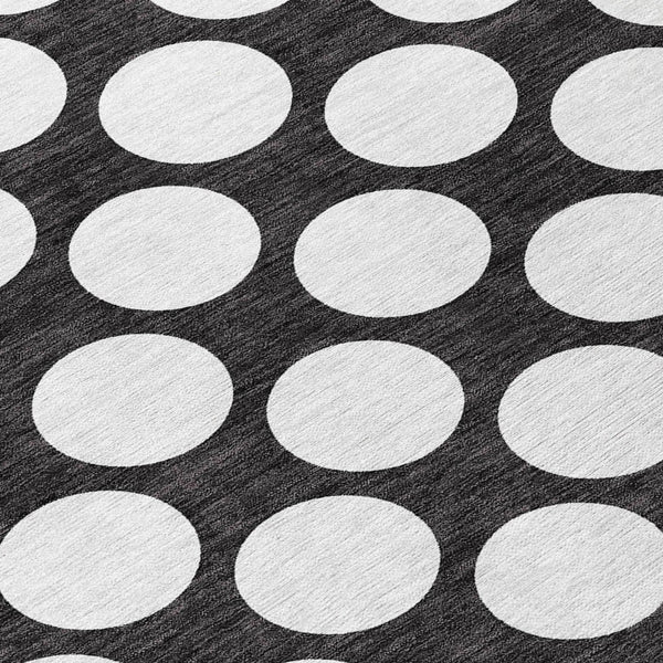 Homeroots 3' Black And Ivory Polka Dot Washable Area Rug For Home, Patio, Porch, And High Traffic Spaces 3' X 5' Polyester 595205