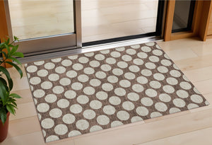 Homeroots 3' Black And Ivory Polka Dot Washable Area Rug For Home, Patio, Porch, And High Traffic Spaces 3' X 5' Polyester 595211