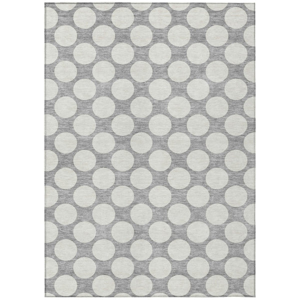 HomeRoots 5' Gray and Silver Polka Dot Area Rug - Stylish, Washable, Indoor-Outdoor Design for Any Space 5' X 8' 595230