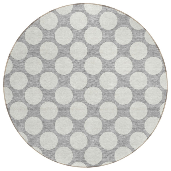 HomeRoots 5' Gray and Silver Polka Dot Area Rug - Stylish, Washable, Indoor-Outdoor Design for Any Space 8' Round 595231