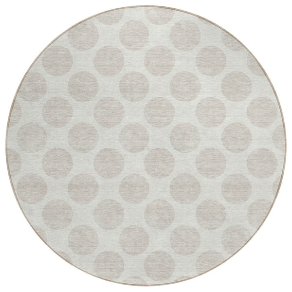 HomeRoots 5' Ivory and Gray Polka Dot Indoor Outdoor Area Rug – Durable, Washable, Stylish for Any Space 8' Round 595237