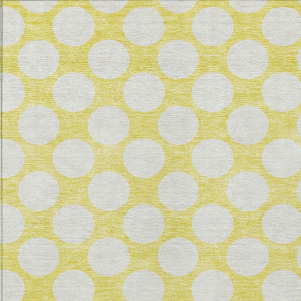 Homeroots 3' Black And Ivory Polka Dot Washable Area Rug For Home, Patio, Porch, And High Traffic Spaces 5' X 8' Polyester 595284