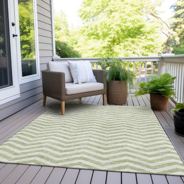 Homeroots 3' Artichoke Green And Ivory Chevron Washable Indoor Outdoor Area Rug For Stylish Spaces 8' X 10' Polyester 595292