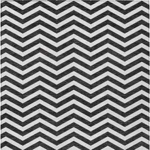 Homeroots 3' Artichoke Green And Ivory Chevron Washable Indoor Outdoor Area Rug For Stylish Spaces 3' X 5' Polyester 595295