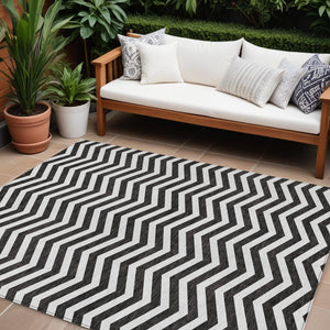Homeroots 3' Artichoke Green And Ivory Chevron Washable Indoor Outdoor Area Rug For Stylish Spaces 8' X 10' Polyester 595298