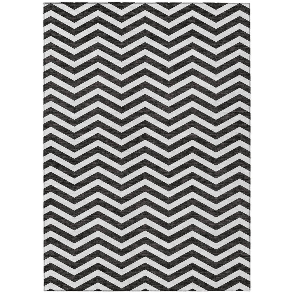 HomeRoots 5' Bold Black and Ivory Chevron Indoor/Outdoor Area Rug – Stylish, Durable, and Washable Design 10' X 14' 595300