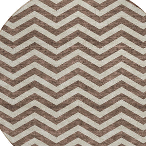 Homeroots 3' Artichoke Green And Ivory Chevron Washable Indoor Outdoor Area Rug For Stylish Spaces 8' Round Polyester 595303