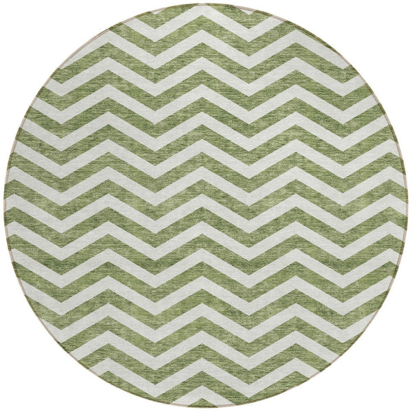 Homeroots 3' Artichoke Green And Ivory Chevron Washable Indoor Outdoor Area Rug For Stylish Spaces 8' Round Polyester 595309